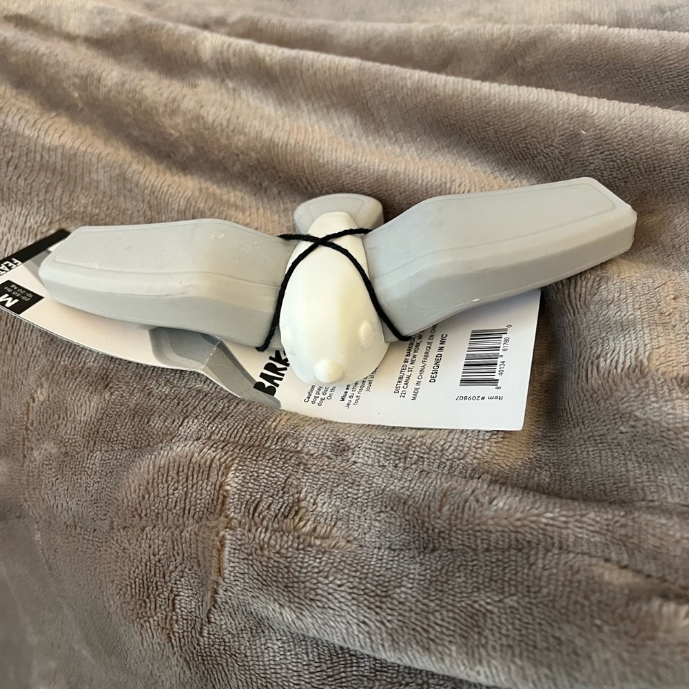 BarkBox SuperChewer Nylon SEAGULL toy. Good for 20-50 lb dogs/super chewers!